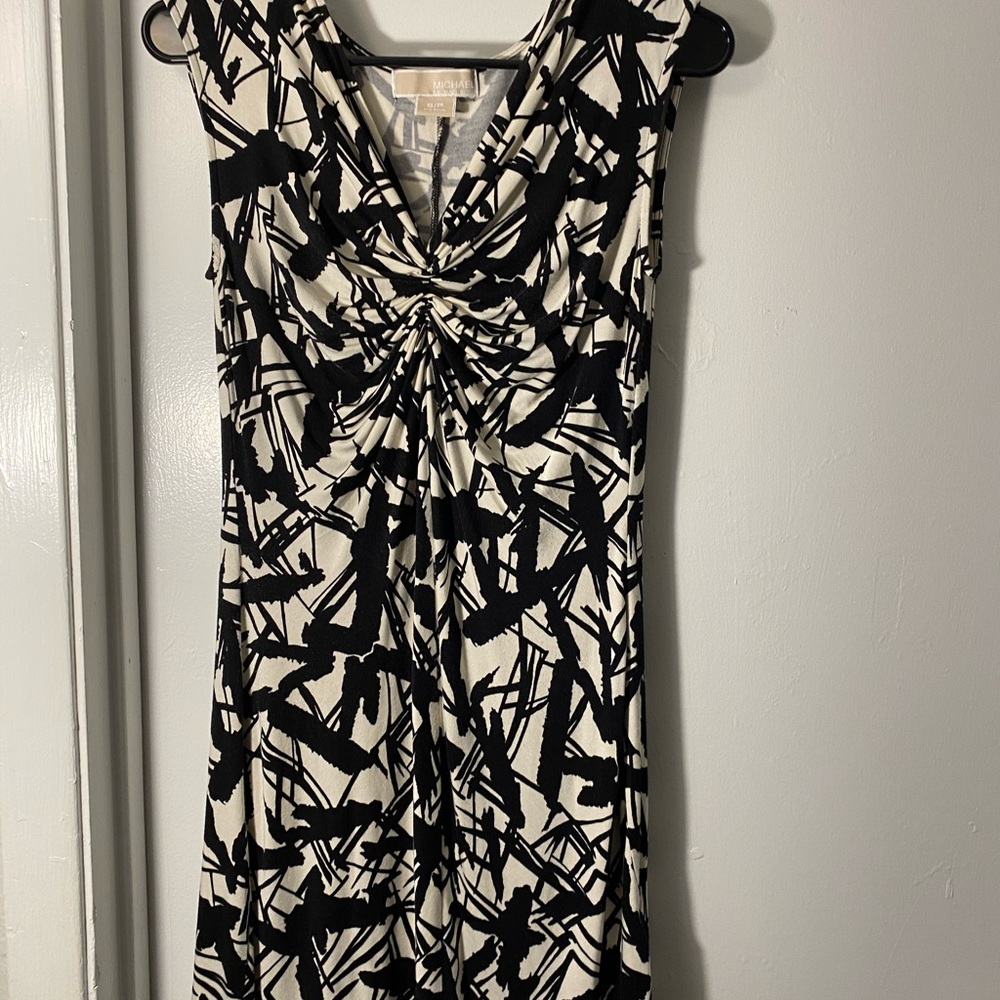Michael Kors small petite black and white dress gently worn cute for date night